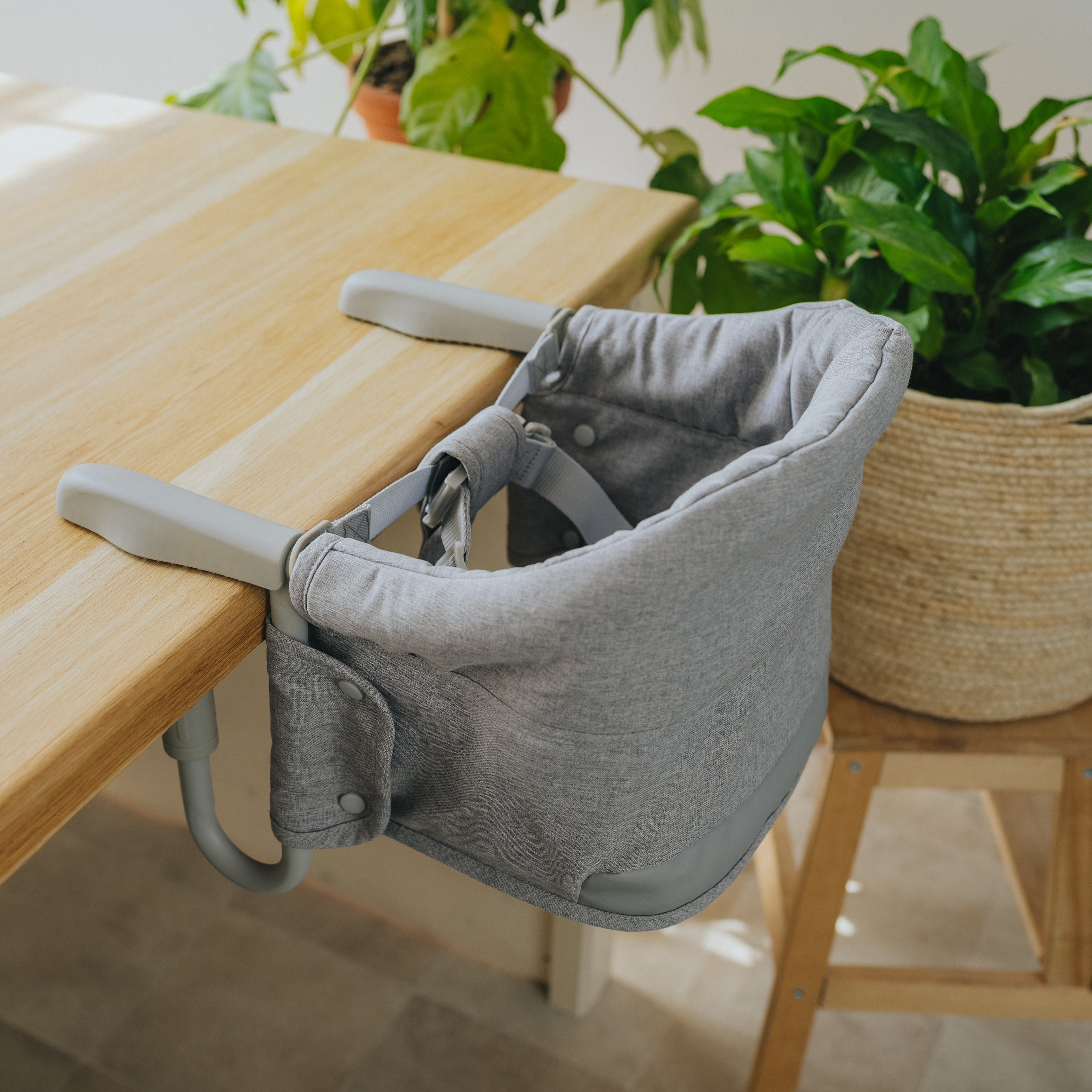 Seggiolone da viaggio Monkey Mum® - grigio