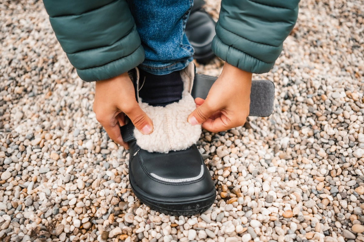 Be Lenka Scarpe invernali per bambini a piedi nudi Panda 2.0 - Tutto nero