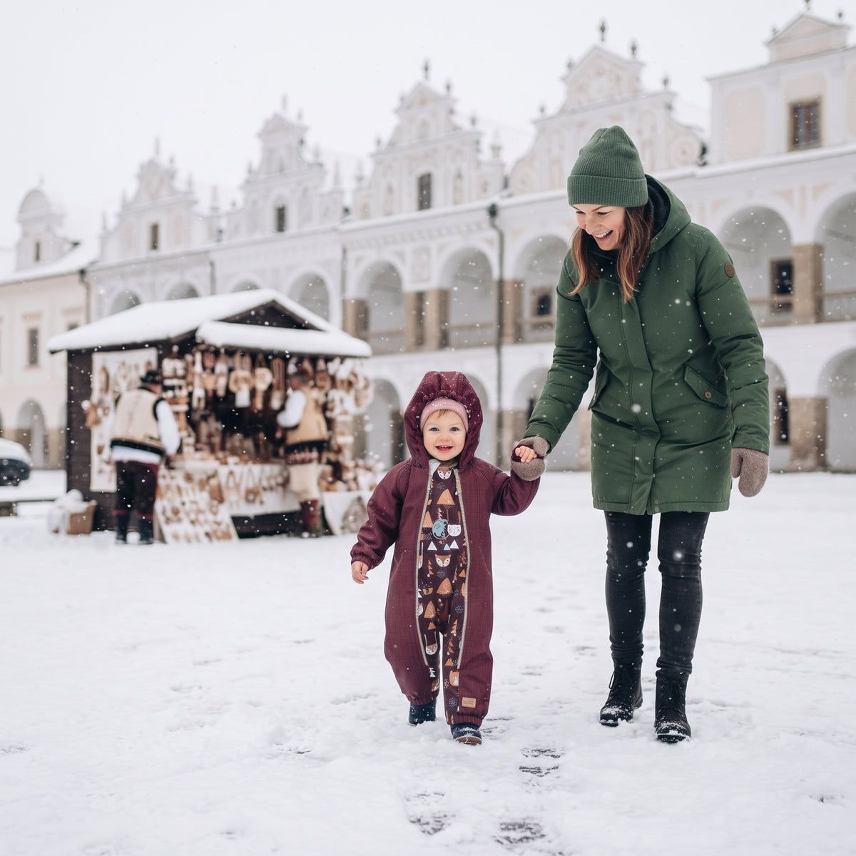 Monkey Mum® Tuta softshell invernale per bambini con interno in pile teddy - Cappuccetto Rosso bordeaux nel bosco - tag. 62/68, 74/80