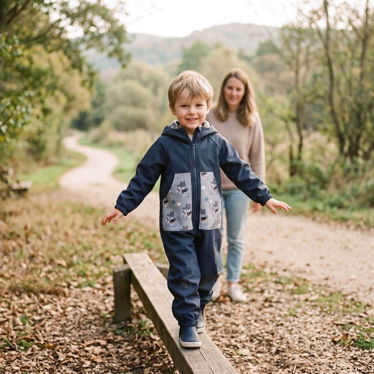 Monkey Mum® Tuta softshell con membrana – Gita misteriosa - tag. 98/104, 110/116