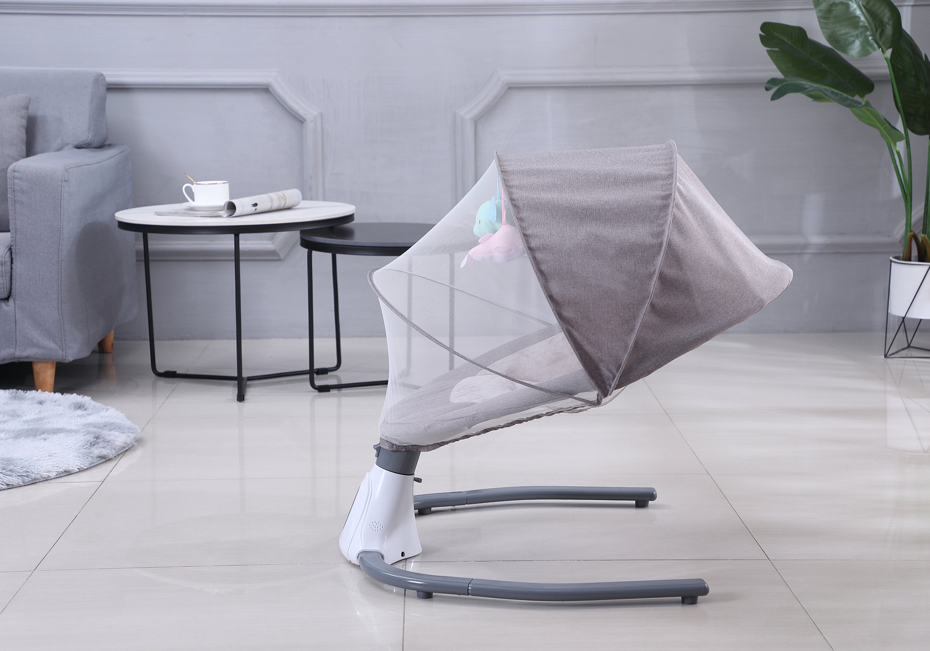 Altalena elettrica orizzontale per bambini